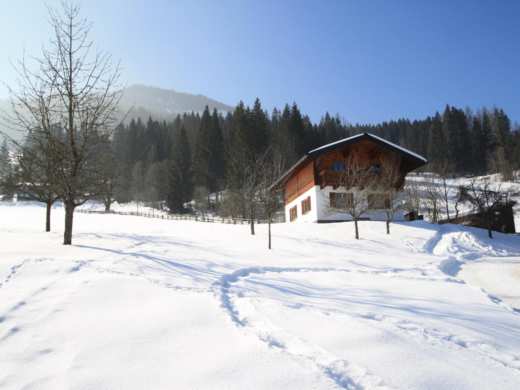Charming Holiday Home In H Ttau With Barbecue Hüttau Exteriör bild